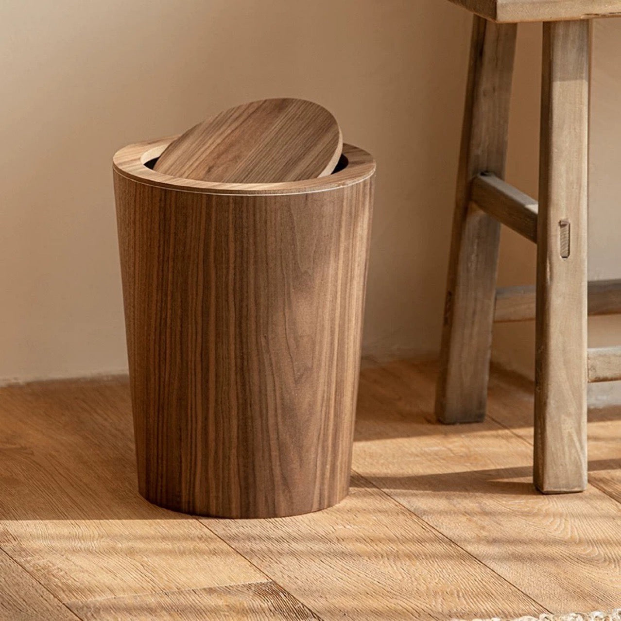 Artisanal Timber-Style Kitchen Bin with 360° Rotating Lid for Modern Spaces 2
