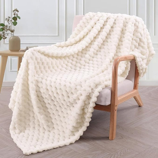 Comfort Collection | Fleece Throw Blanket with Ultra-Plush Softness | Cozy Accent for Year-Round Warmth 0