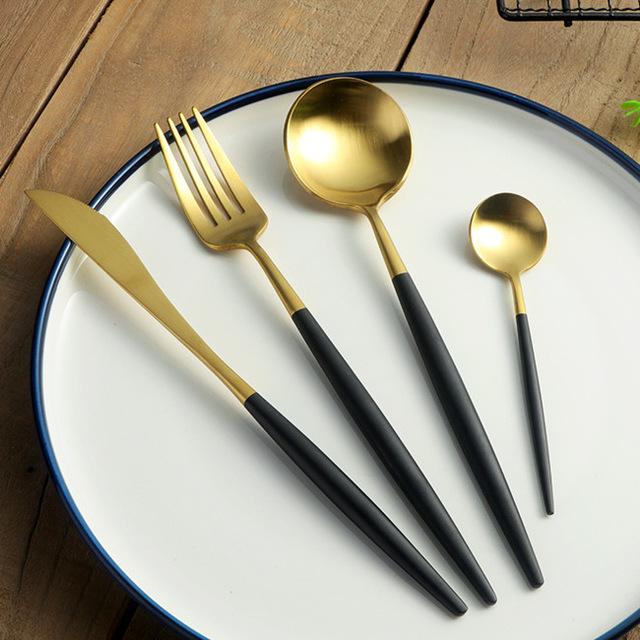 Elegant Dining Set | France-Inspired 16 or 24 Piece Tableware for Stylish Entertaining 1
