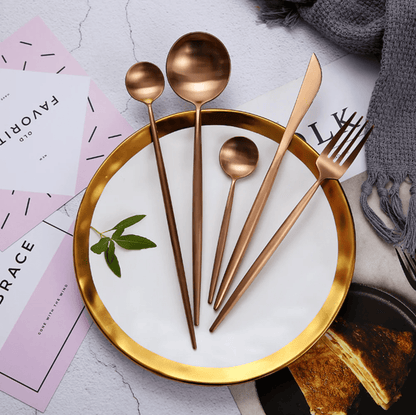 Elegant Utensil Set | Stainless Steel Dining Tools with Curved Design | Available in Black, Silver, Gold, and Rose Gold 3
