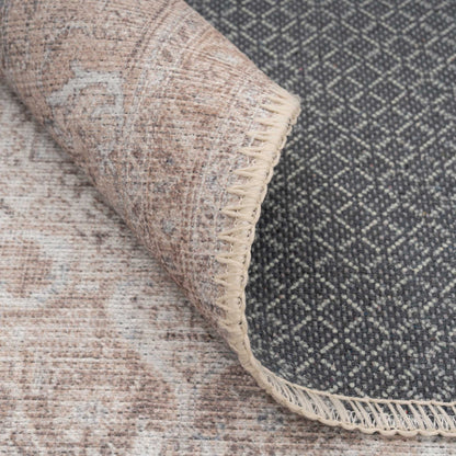 Flatwoven Washable Rug with Stain Resistance & Non-Slip Backing for Elegant Living Spaces 8