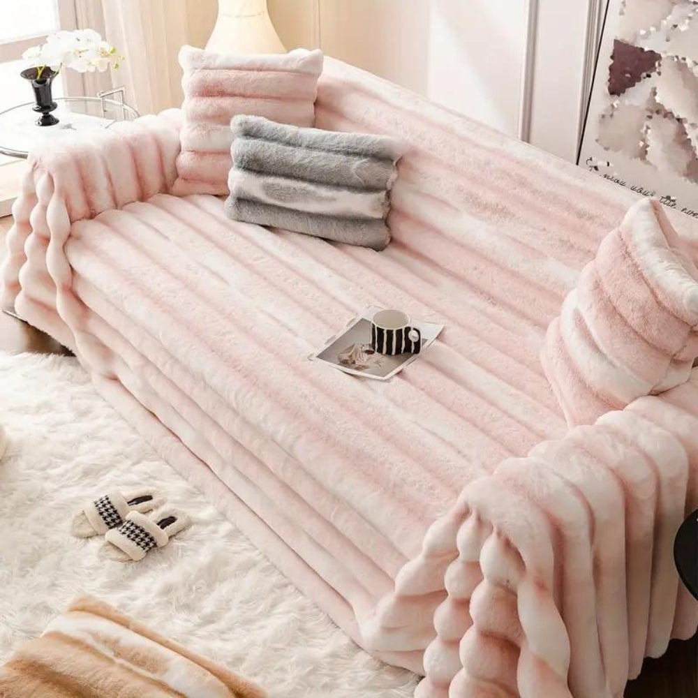 Luxurious Velvet Faux Fur Couch Cover | Plush Microfibre Blend for Stylish Comfort and Protection 3