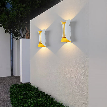Modern Curved Wall Light | Dual-Directional LED Sconce with Elegant Design | Outdoor Illumination for Enhanced Aesthetics 7