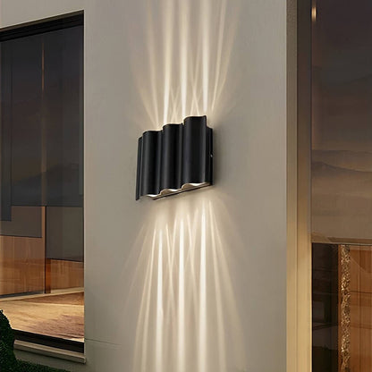 Modern Up-Down Wall Light | Wavy Aluminum Design with High-Brightness LED | Outdoor Sconce for Dynamic Illumination 3