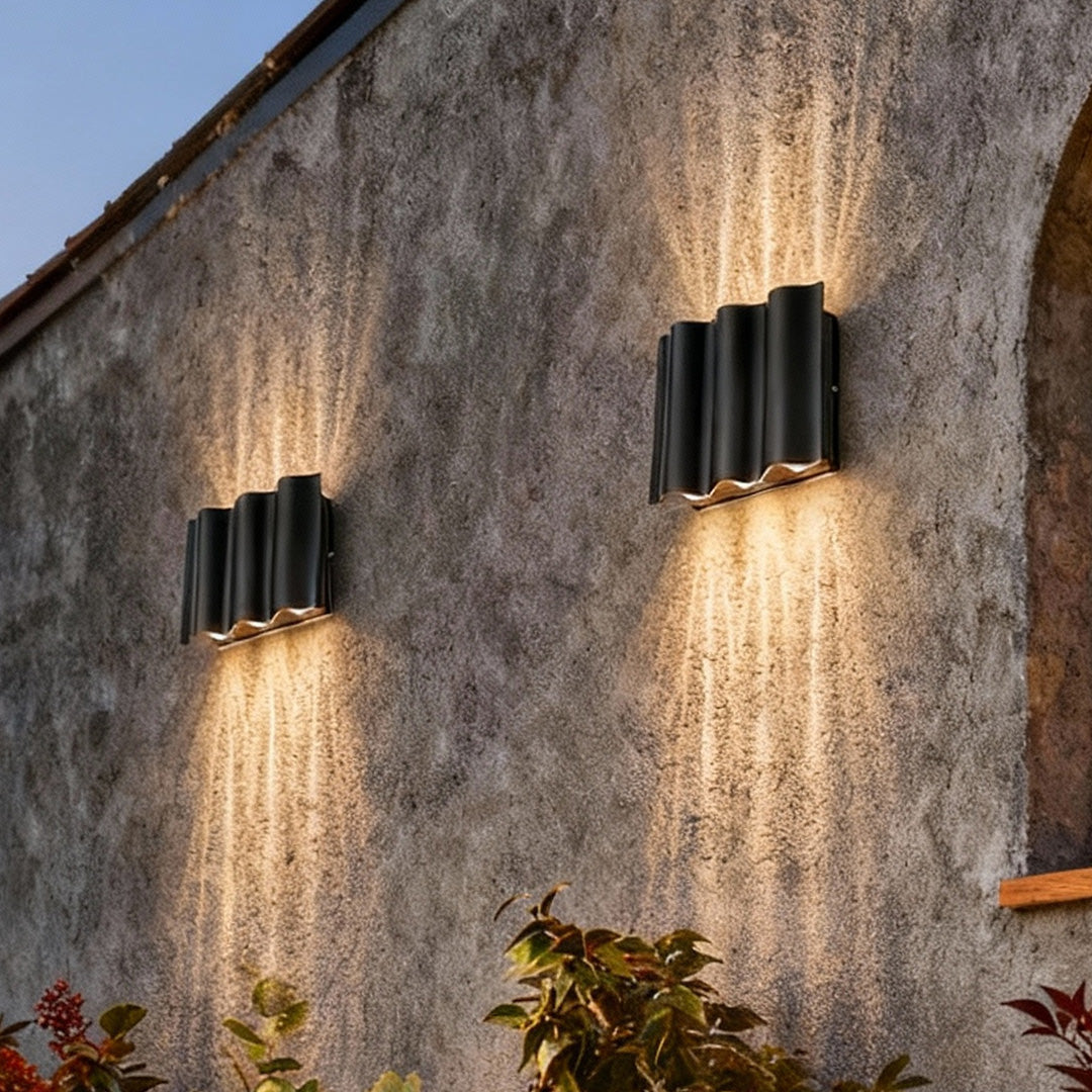 Modern Up-Down Wall Light | Wavy Aluminum Design with High-Brightness LED | Outdoor Sconce for Dynamic Illumination 4