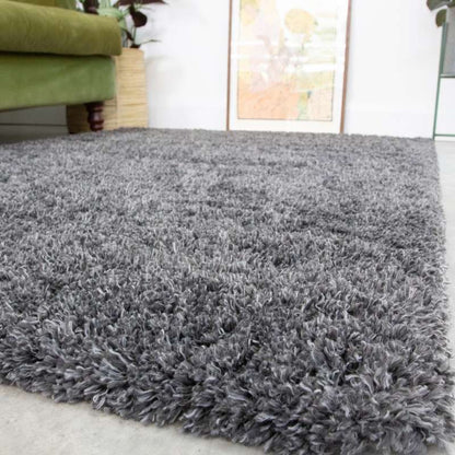 Plush Grey Shaggy Rug | Soft Texture & Versatile Design for Ultimate Comfort 1