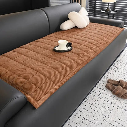 Quilted Couch Cover Mat with Non-Slip Design | Elegant Protection for Pets 1
