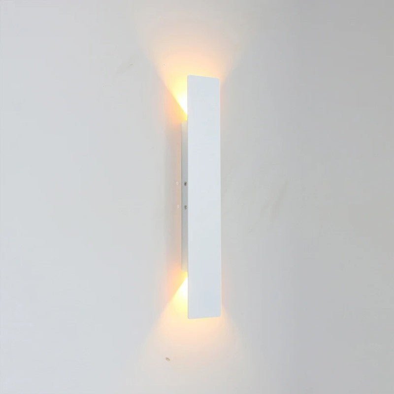 RainGuard | Outdoor Wall Lantern with Weatherproof LED Design | Modern Exterior Light for All-Weather Durability 10