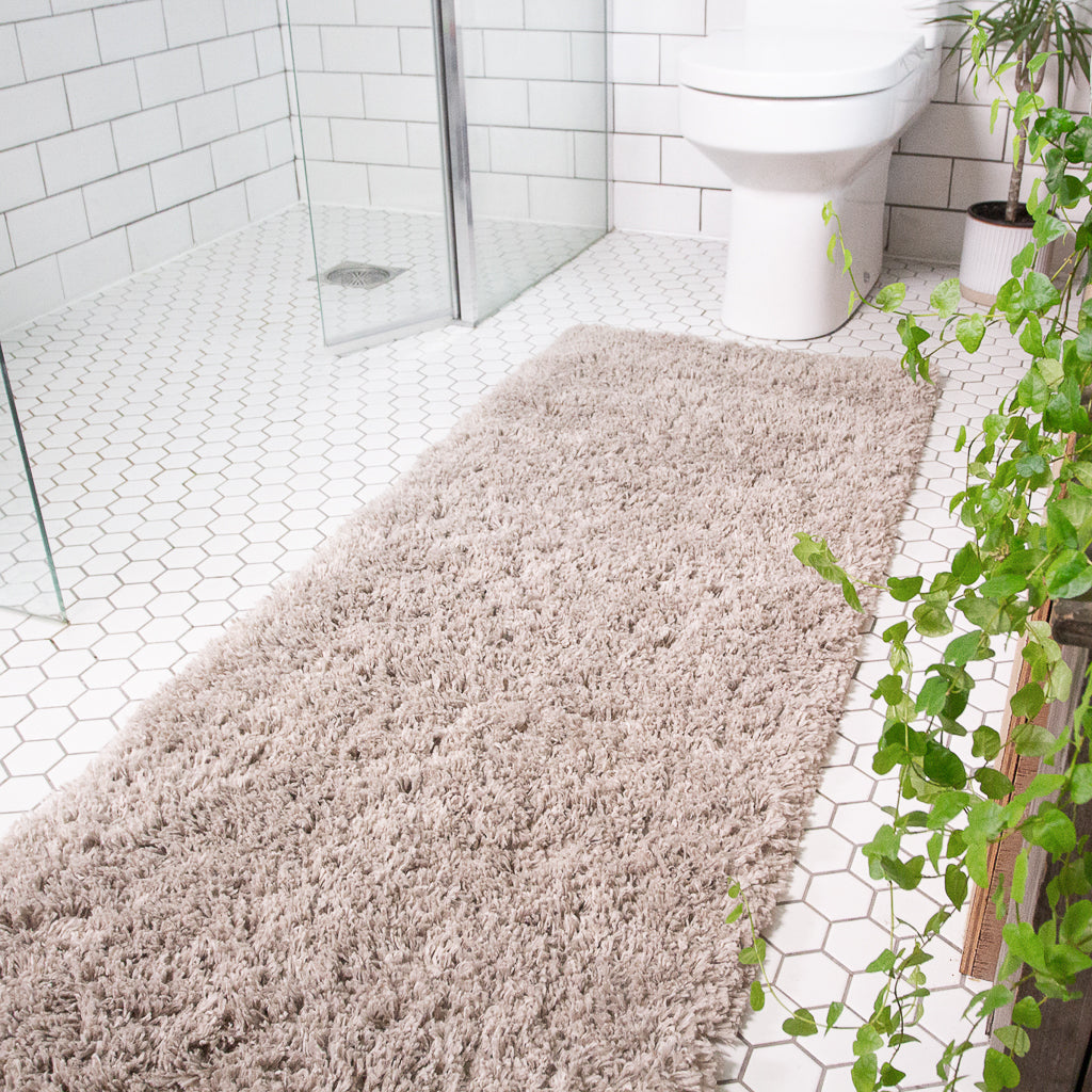Shaggy Beige Area Rug with Luxurious Texture | Versatile Design for Home Comfort 5