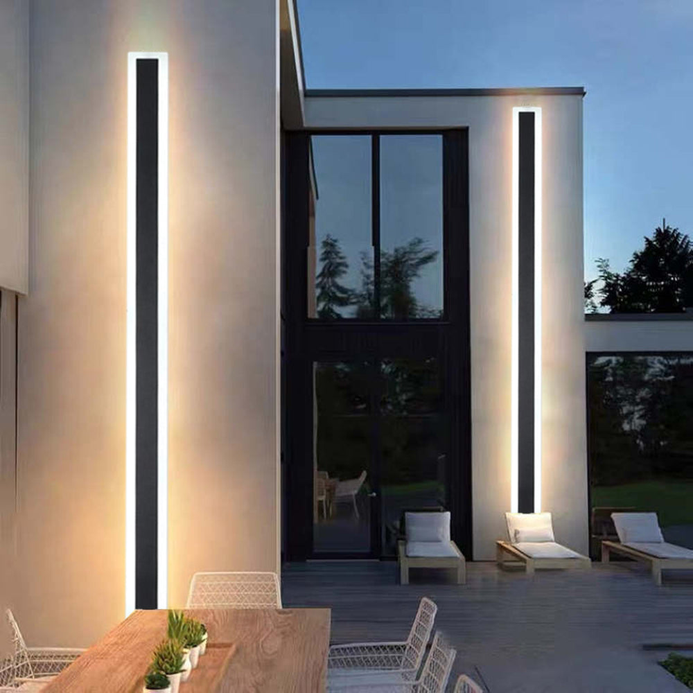 Vynn Series | Outdoor Wall Lamp with Transparent Acrylic Pane | Weather-Resistant Design for Timeless Elegance 12